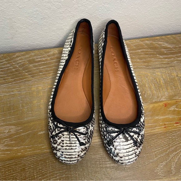 Coach Lola Ballet Black and White Snakeskin Flats Size 7 - Picture 1 of 15